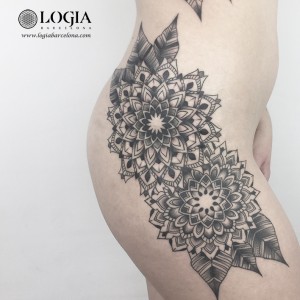 tatuaje-muslo-mandalas-logiabarcelona-ana-godoy-   